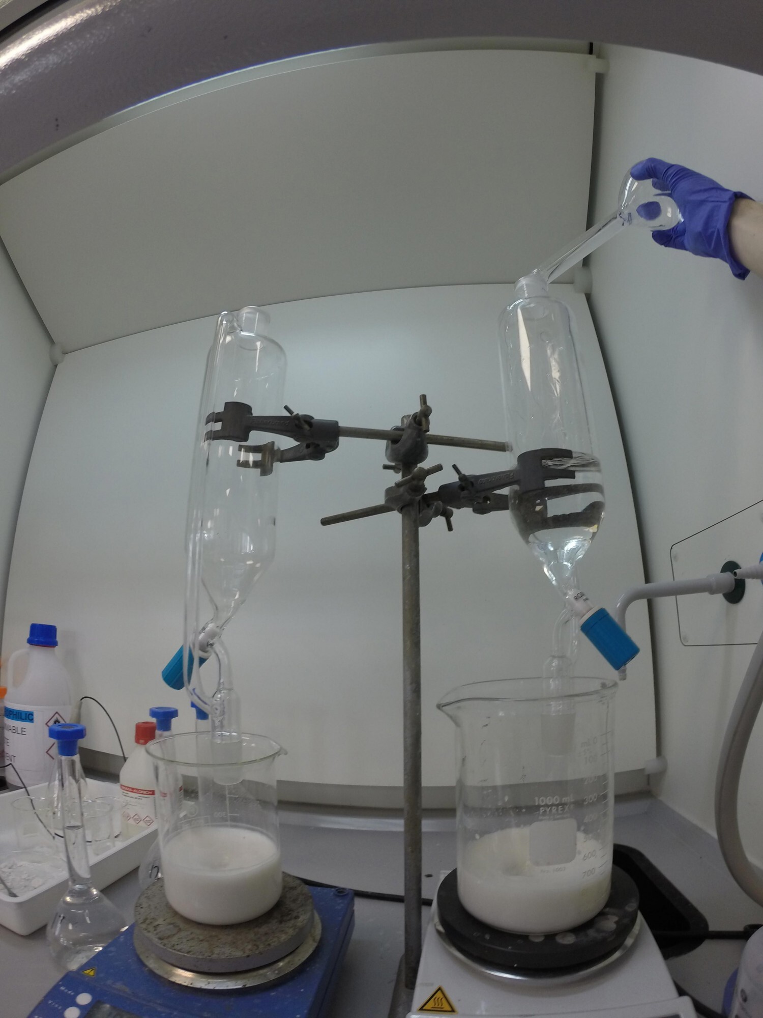 P₂O₅ pigment III